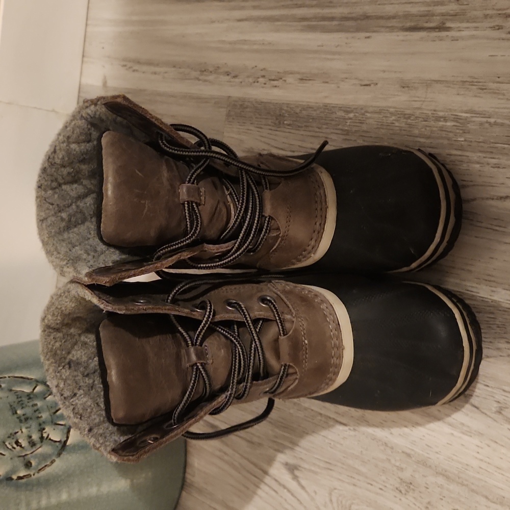 Sorel Boots